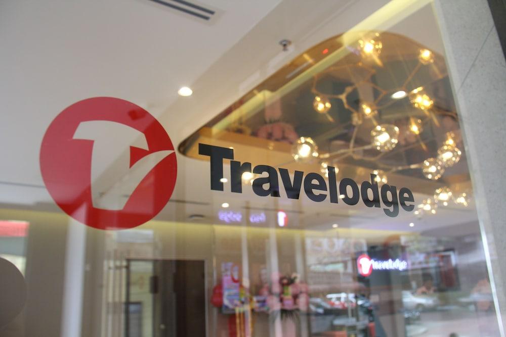 Travelodge Bukit Bintang Куала Лумпур Екстериор снимка